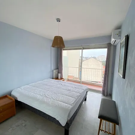Apartamento Juan Les Pins Le Bristol, 3 With Sea View Antibes