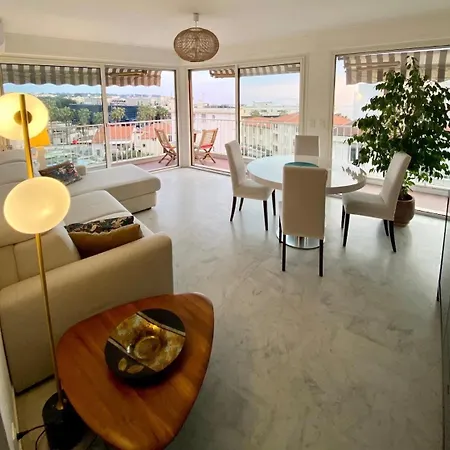 Juan Les Pins Le Bristol, 3 With Sea View * Antibes